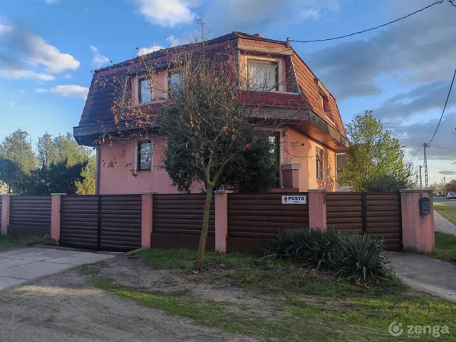 Eladó ház Nyársapát 180 nm