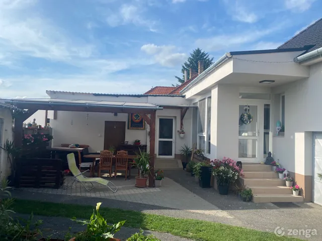 Eladó ház Győr, Győrszentiván 110 nm