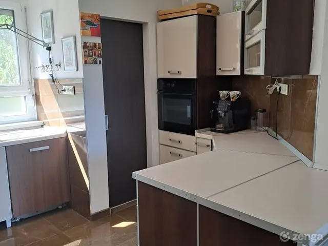 Eladó ház Székesfehérvár, Feketehegy 140 nm