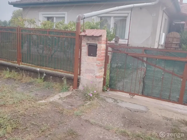 Eladó ház Ceglédbercel 88 nm