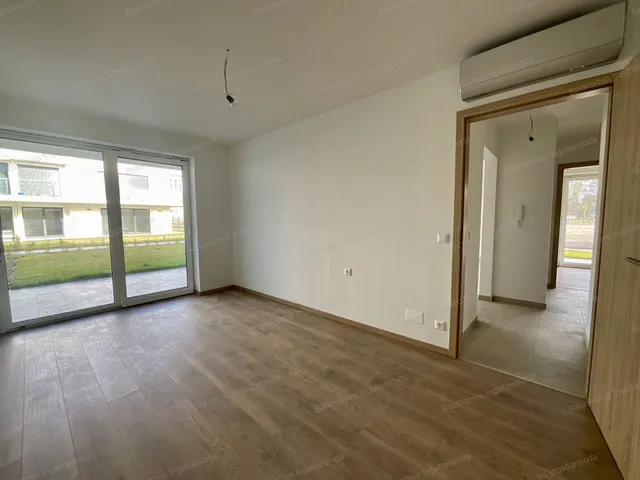 Eladó lakás Siófok, Ezüstpart 94 nm