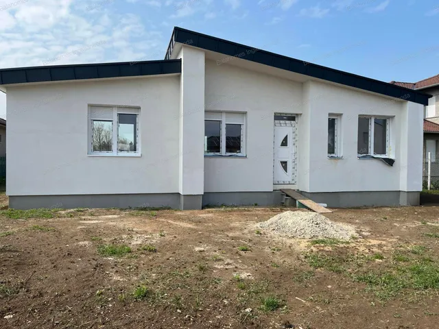 Eladó ház Siófok, Fokihegy 74 nm