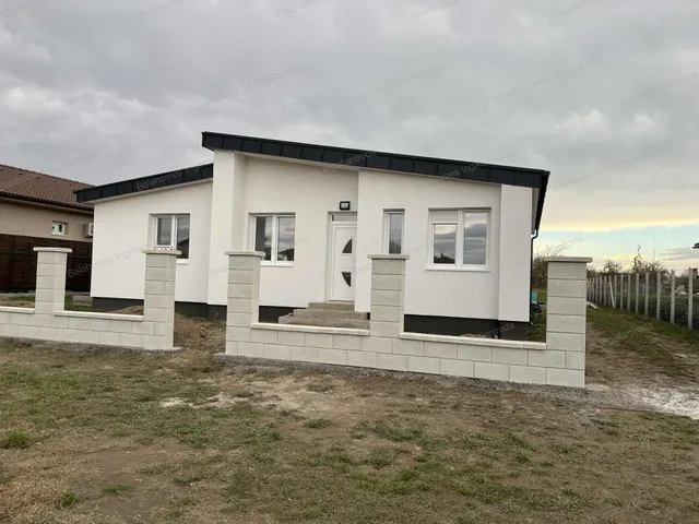 Eladó ház Siófok, Fokihegy 74 nm