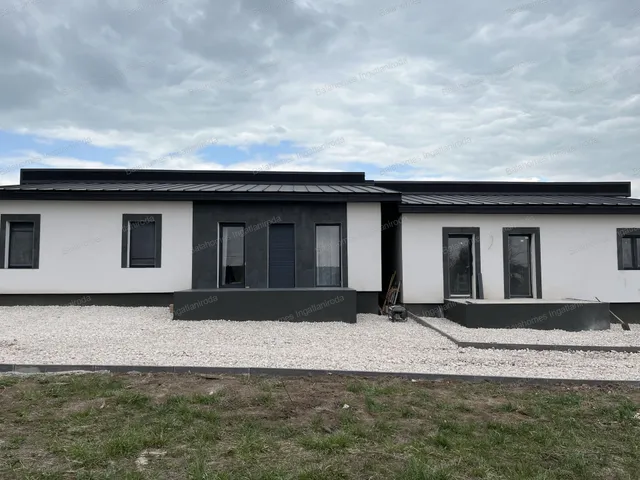 Eladó ház Balatonszabadi 95 nm