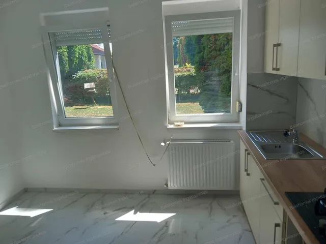 Eladó lakás Siófok, Fokihegy 53 nm