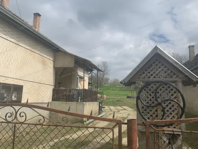 Eladó ház Bábonymegyer 73 nm