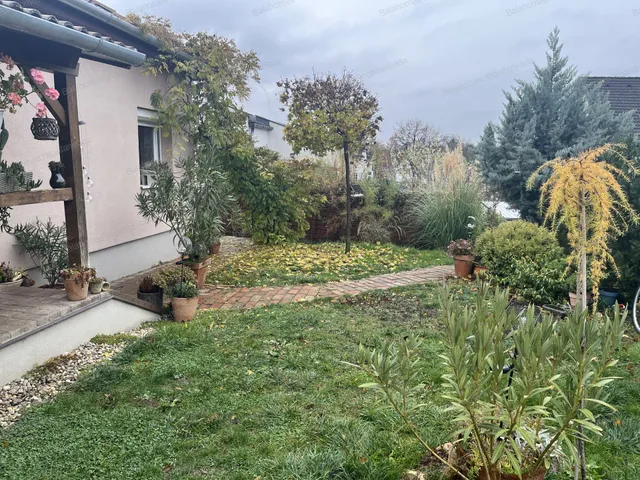 Eladó ház Siófok, Belváros 147 nm