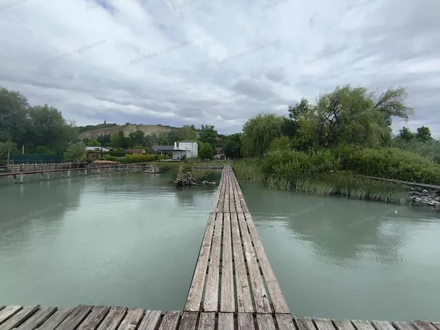 Eladó ház Balatonkenese 98 nm
