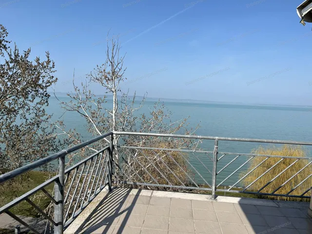 Eladó lakás Siófok, Aranypart 51 nm