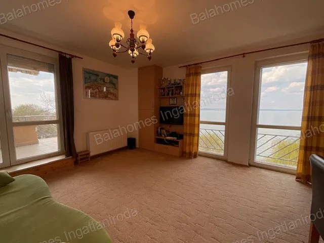 Eladó lakás Siófok, Aranypart 51 nm