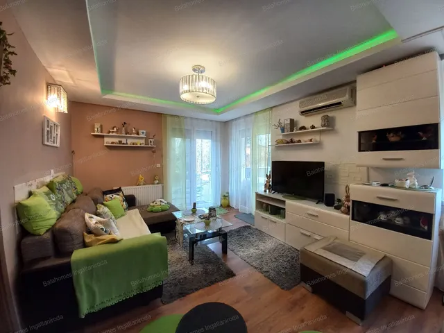 Eladó lakás Siófok, Szabadifürdő 62 nm