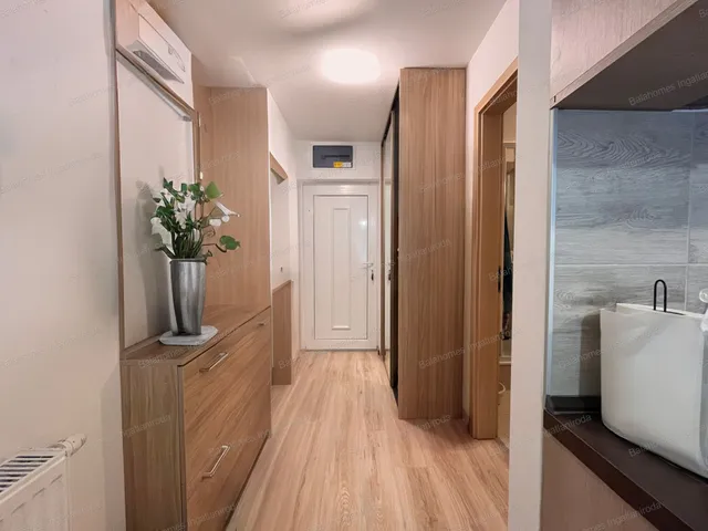 Eladó lakás Siófok, Aranypart 56 nm