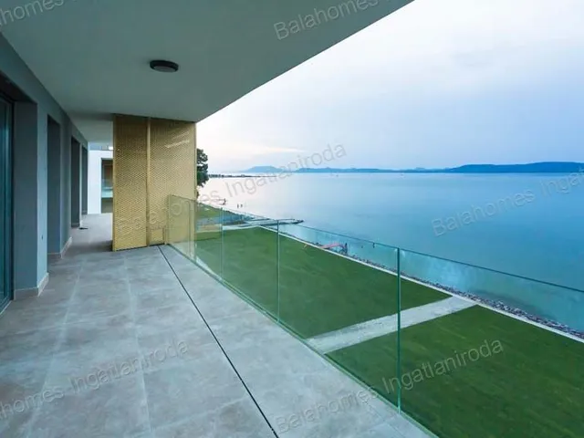 Eladó lakás Balatonlelle 121 nm
