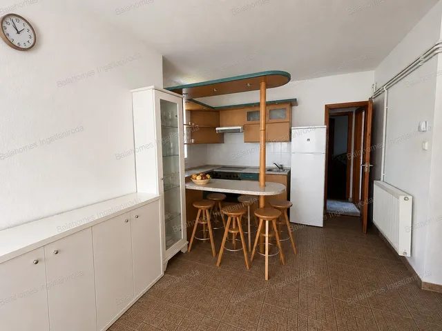 Eladó ház Balatonkenese 114 nm