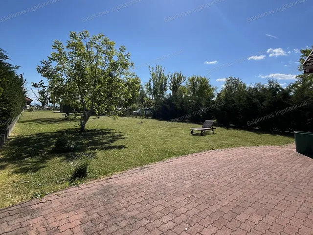 Eladó ház Balatonkenese 114 nm