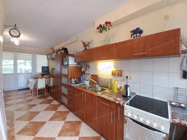 Eladó lakás Siófok, Ezüstpart 60 nm