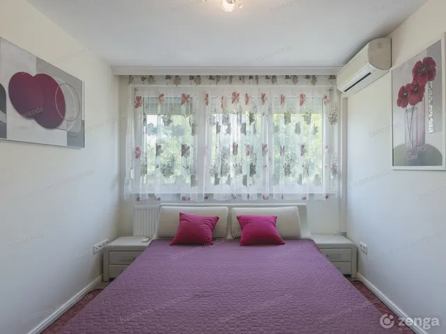 Eladó lakás Siófok, Ezüstpart 94 nm
