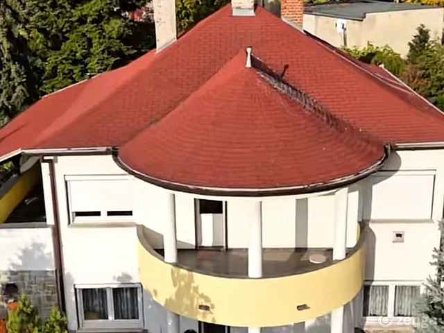 Eladó ház Pécs, Mecsekoldal 255 nm