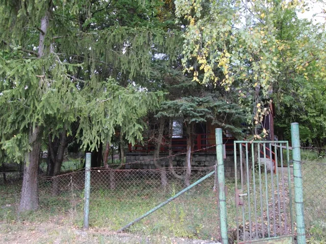 Eladó telek Salgótarján 684 nm