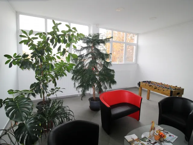 Eladó kereskedelmi és ipari ingatlan Miskolc, Diósgyőr 2000 nm