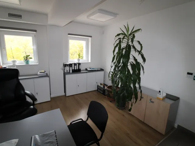 Eladó kereskedelmi és ipari ingatlan Miskolc, Diósgyőr 2800 nm