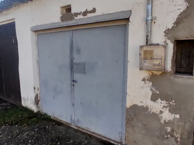 Eladó garázs Salgótarján 18 nm