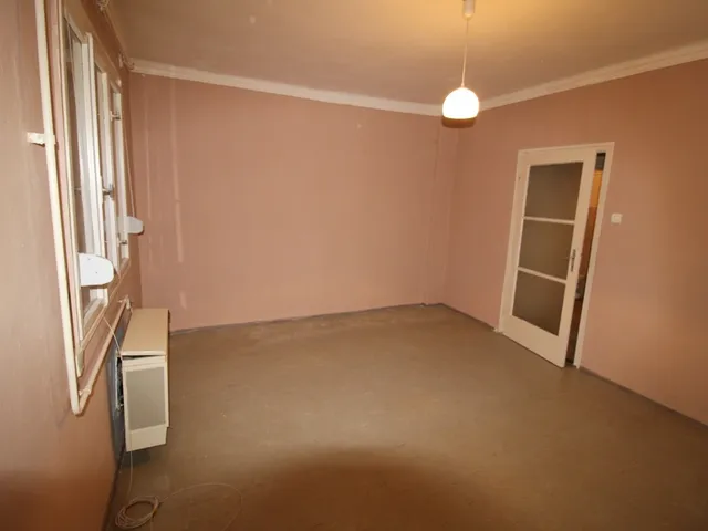 Eladó lakás Salgótarján 30 nm