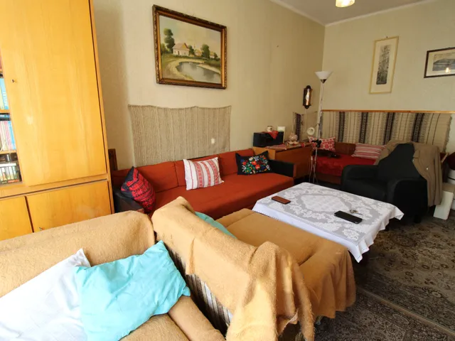 Eladó lakás Salgótarján, Vásártér 48 nm