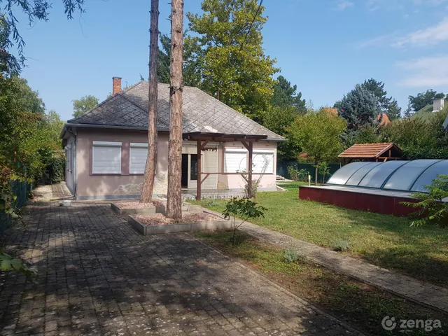 Eladó nyaraló Siófok, Ezüstpart 90 nm