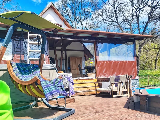 Eladó ház Bér 61 nm