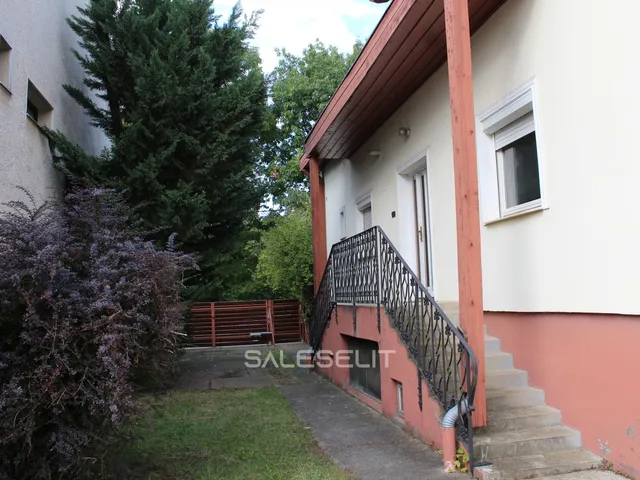 Eladó ház Debrecen 300 nm