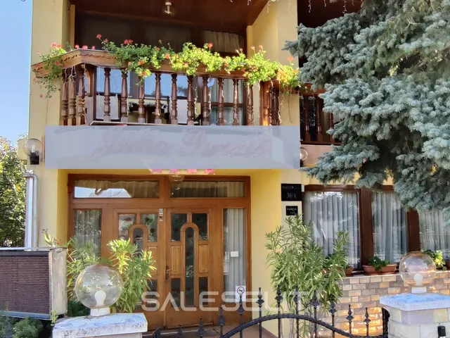 Eladó kereskedelmi és ipari ingatlan Hajdúszoboszló 452 nm