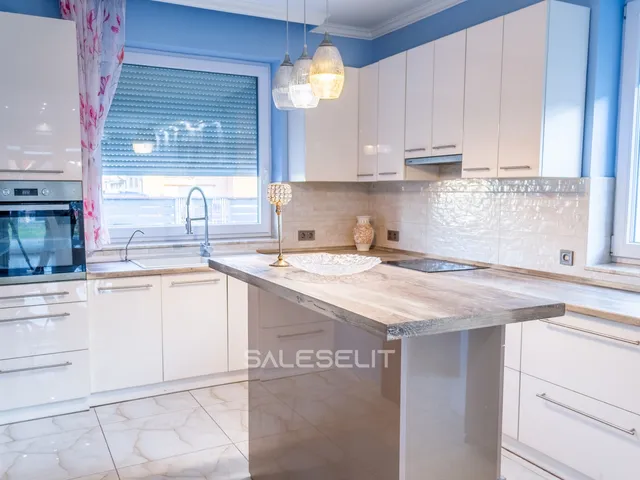 Eladó ház Debrecen 180 nm