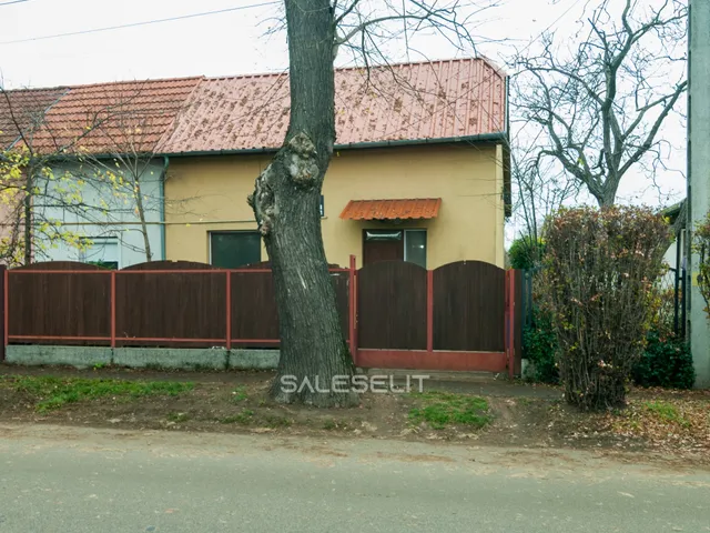 Eladó ház Debrecen 42 nm