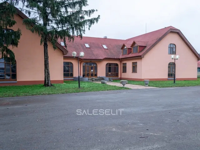 Eladó kereskedelmi és ipari ingatlan Hajdúböszörmény 1305 nm