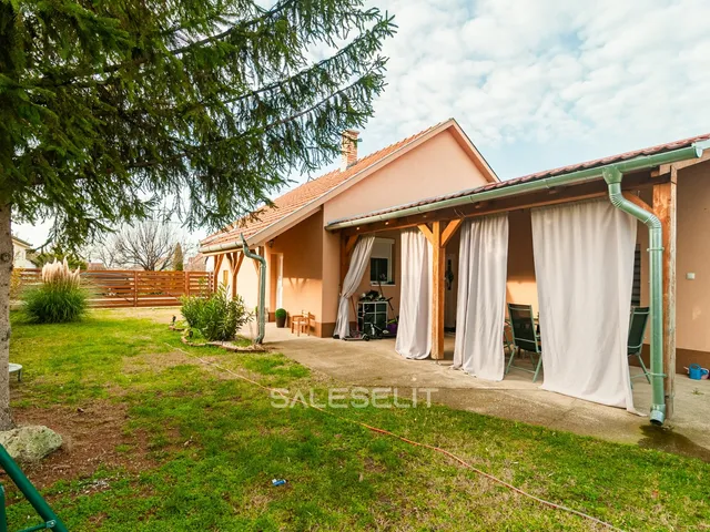 Eladó ház Mikepércs 68 nm