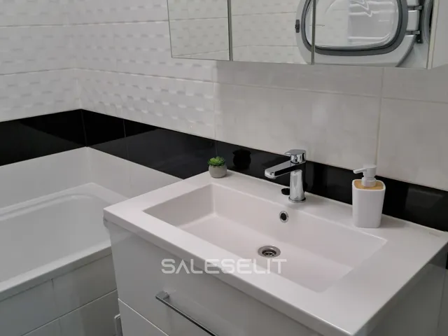 Eladó lakás Debrecen 76 nm