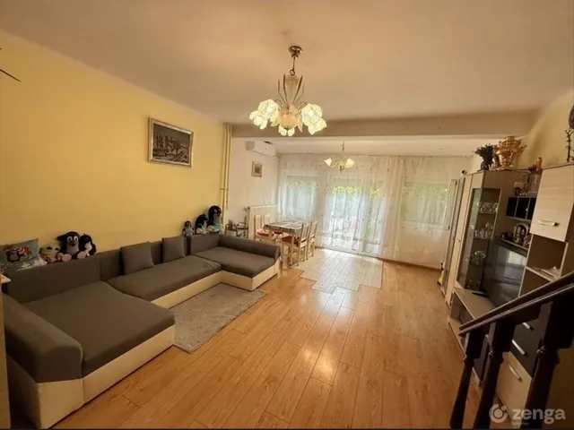 Eladó ház Székesfehérvár, Öreghegy 137 nm