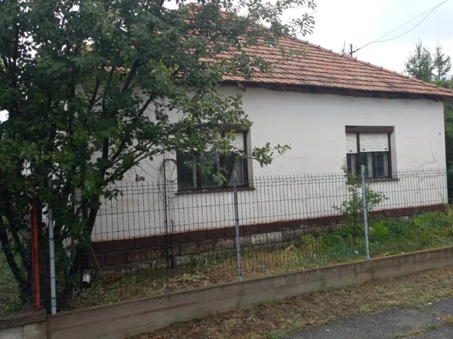 Eladó ház Sarkad 70 nm