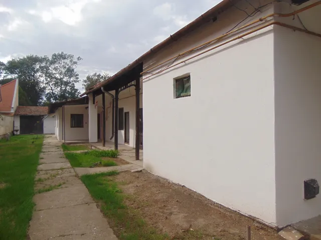 Eladó ház Békéscsaba, Belváros 196 nm
