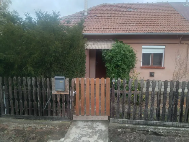 Eladó ház Murony 65 nm