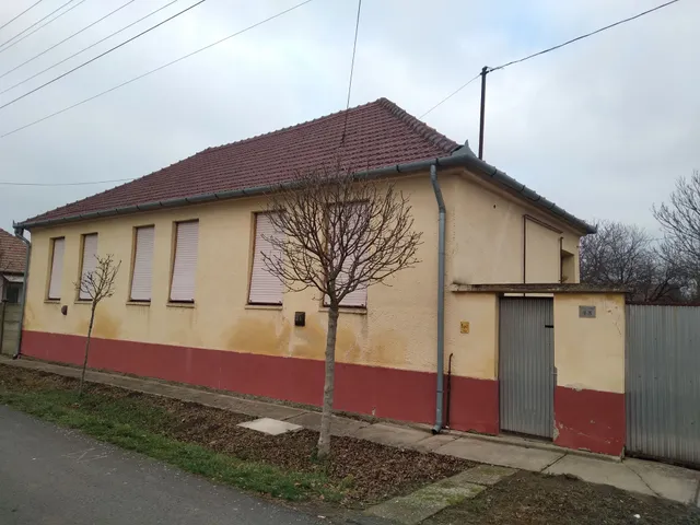 Eladó ház Elek 120 nm