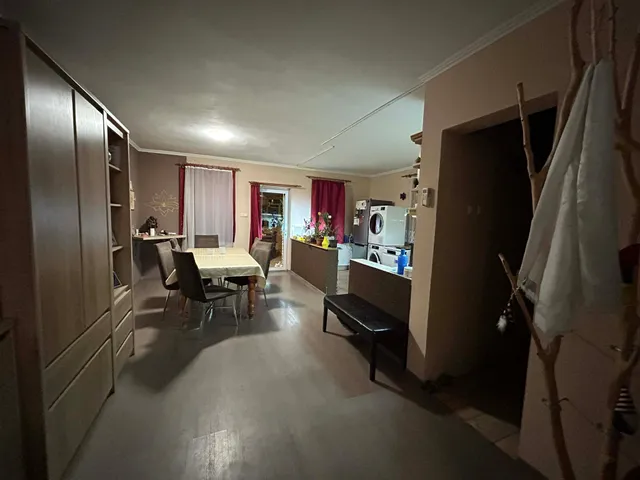 Eladó ház Békéscsaba, Kastélyszőlők 124 nm