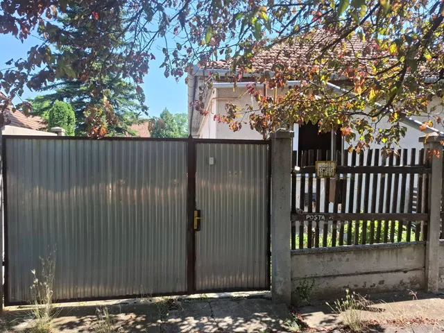 Eladó lakás Békéscsaba 72 nm