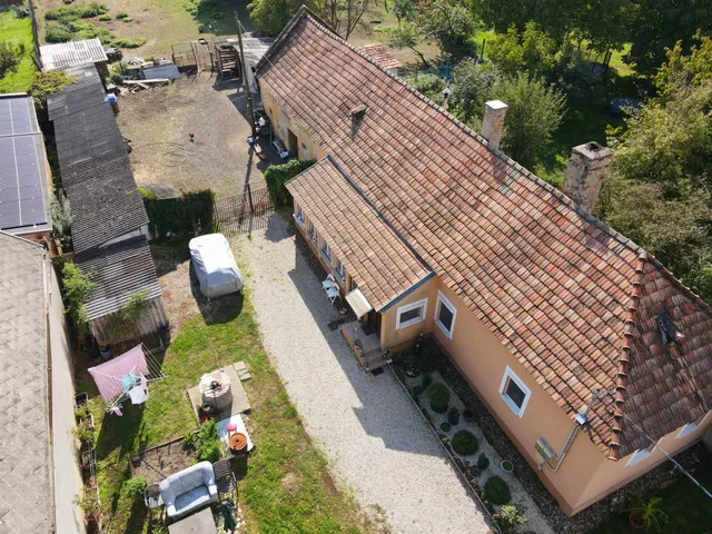 Eladó ház Lesenceistvánd 92 nm