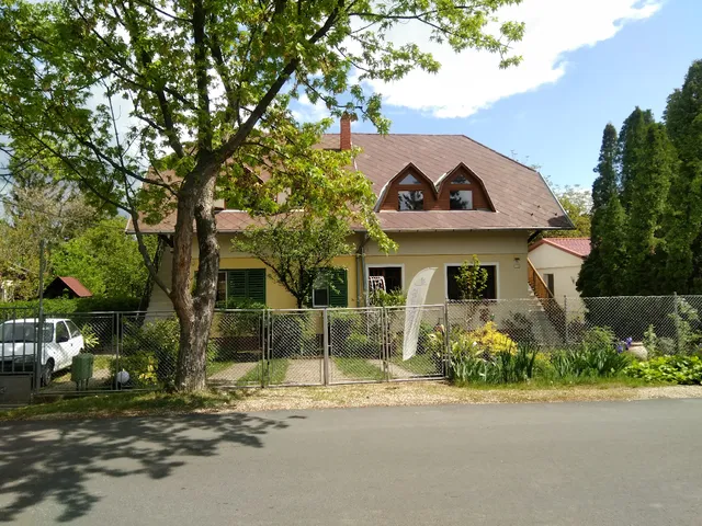 Eladó ház Balatongyörök 195 nm