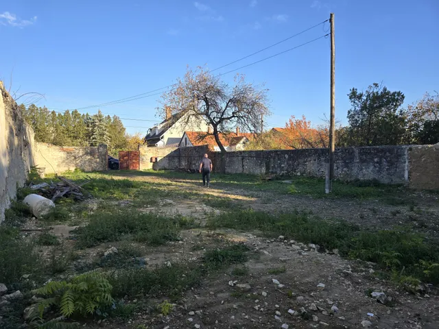 Eladó telek Tapolca 531 nm