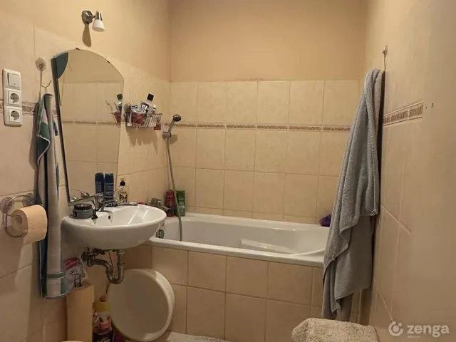 Eladó lakás Vác 43 nm