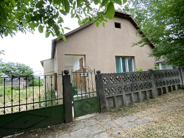 Eladó ház Pátka, Kossuth Lajos utca 83 90 nm