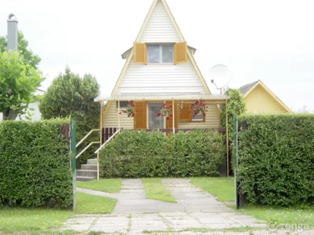 Eladó üdülő és hétvégi ház Balatonszárszó, Jókai ut 65. 669 nm